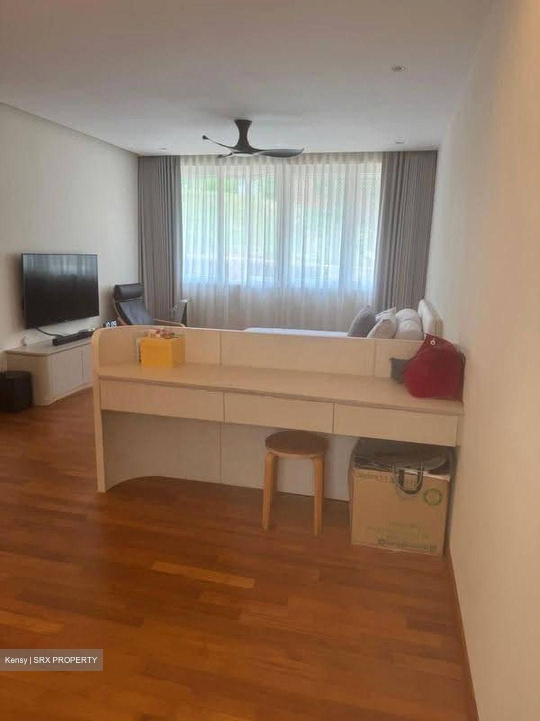 Sennett Drive (D16), Semi-Detached #630289041